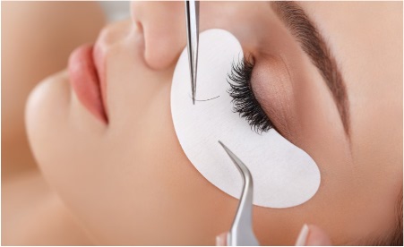 Eye Lashes Extension